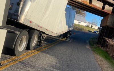 SEMI-TRUCK COLLISION IN HICKMAN COUNTY