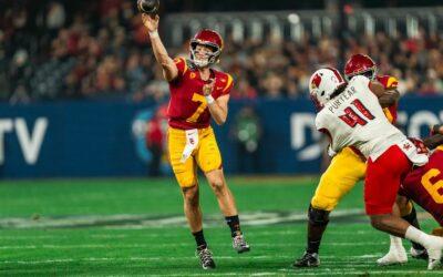 USC’s Moss throws Holiday Bowl-record 6 TD passes in 42-28 victory over No. 16 Louisville