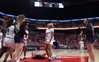 No. 19 Louisville women hand No. 23 Washington its first loss of the season 59-51