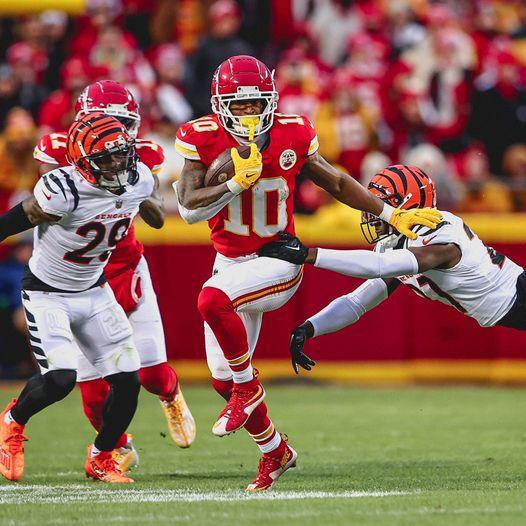 Harrison Butker hits 6 field goals, kicks Chiefs to AFC West title with 25-17 win over Bengals