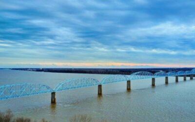 U.S. 45 Ohio River “Brookport” Bridge is Closed Due to Icing on the Metal Decking