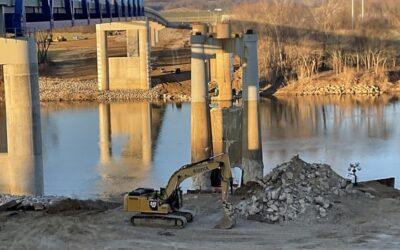 UPDATE:  Old U.S. 60 Cumberland River Bridge Pier Demolition Moved to Saturday Morning, Jan. 6