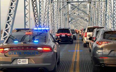 Deputies Respond to Three-Vehicle Collision on Brookport Bridge