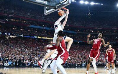 Led by Castle and Clingan, defending champ UConn returns to NCAA title game, beating Alabama 86-72