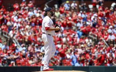 Lynn pitches 6 sparkling innings as the Cardinals blank the Reds 2-0 for a 4-game series split